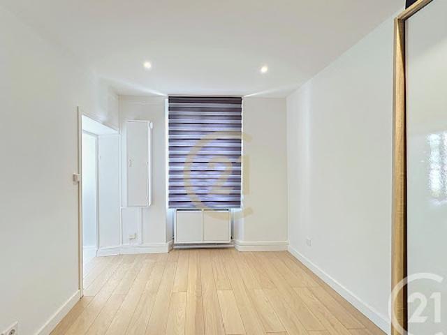 Vente Appartement 1 pièce 17.6 m2 Versailles