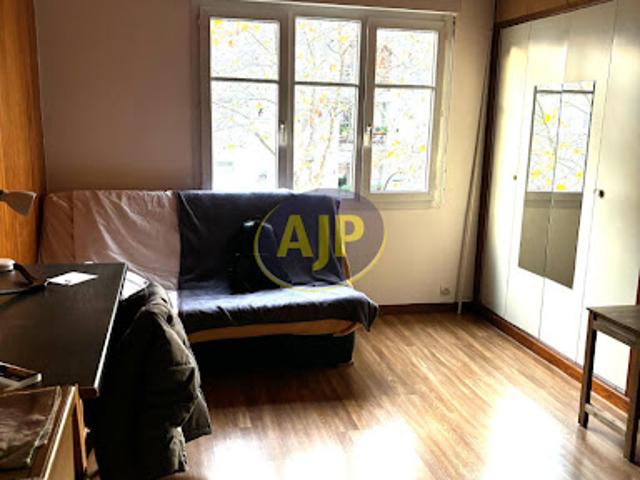 Vente Appartement 1 pièce 17.95 m2 Paris 15ème