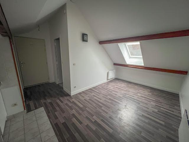 Vente Appartement 1 pièce 18 m2 Saint Rémy lès Chevreuse