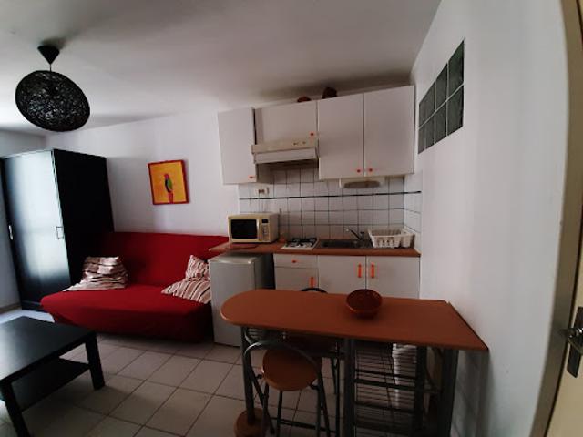 Vente Appartement 1 pièce 18 m2 Toulon