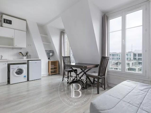 Vente Appartement 1 pièce 18.72 m2 Paris 8ème