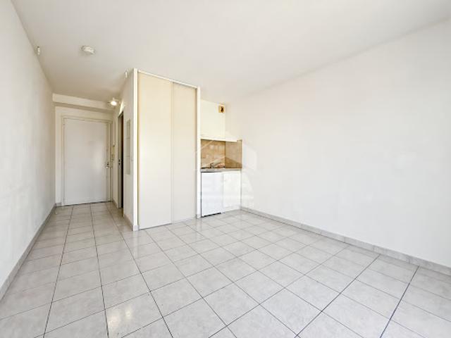 Vente Appartement 1 pièce 19 m2 Marseille 5ème