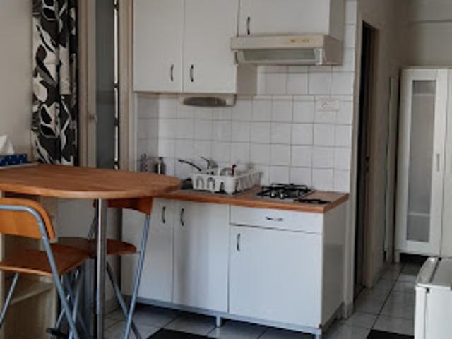 Vente Appartement 1 pièce 19 m2 Toulon