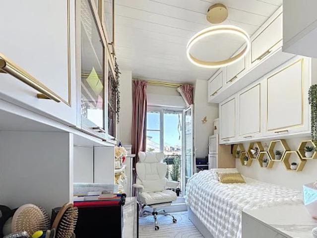 Vente Appartement 1 pièce 10 m2 Levallois Perret