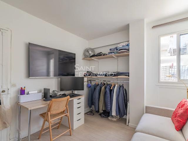 Vente Appartement 1 pièce 11.35 m2 Paris 16ème