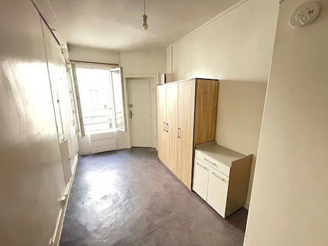 Vente Appartement 1 pièce 12.21 m2 Paris 9ème