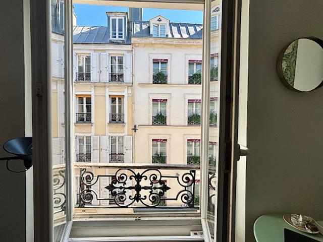 Vente Appartement 1 pièce 13.03 m2 Paris 1er