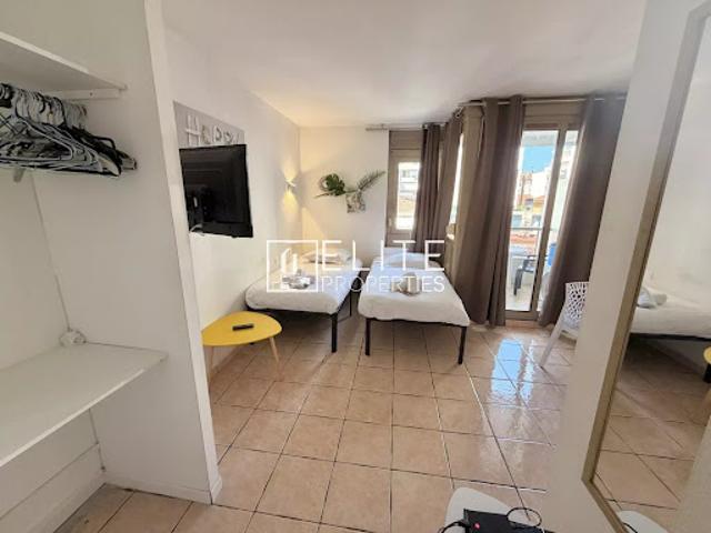 Vente Appartement 1 pièce 24 m2 Antibes