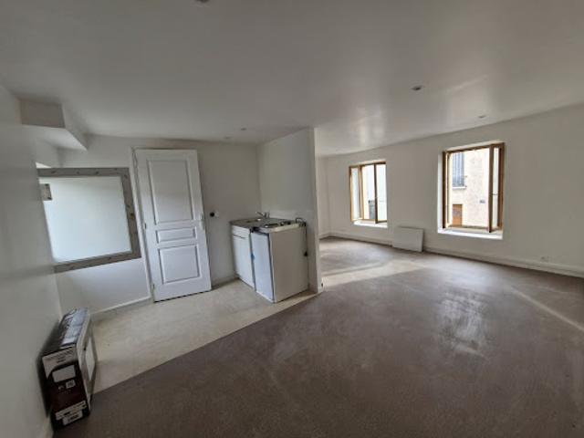 Vente Appartement 1 pièce 24 m2 Beaumont sur Oise