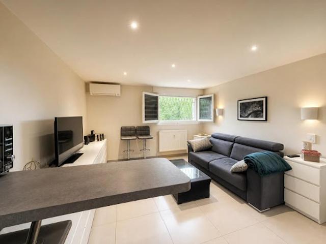 Vente Appartement 1 pièce 24 m2 Cannes la bocca