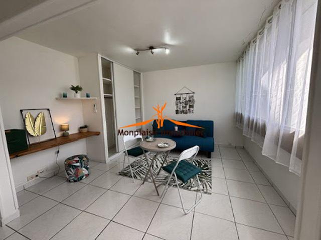 Vente Appartement 1 pièce 24 m2 Le gosier