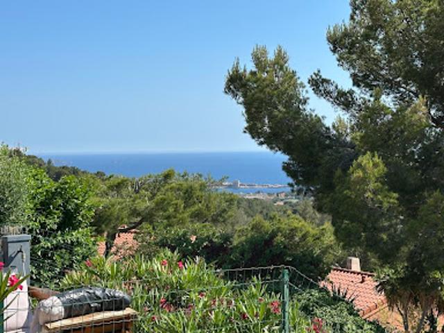 Vente Appartement 1 pièce 24.1 m2 Bandol