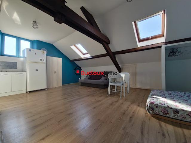Vente Appartement 1 pièce 24.75 m2 Aurillac