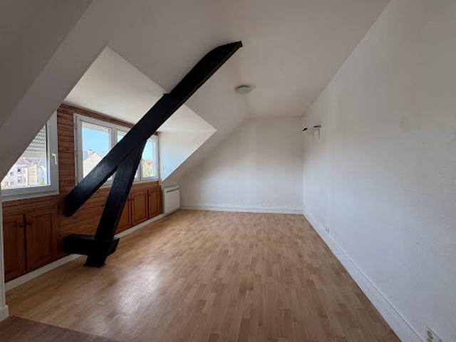 Vente Appartement 1 pièce 24.79 m2 Saint Nazaire