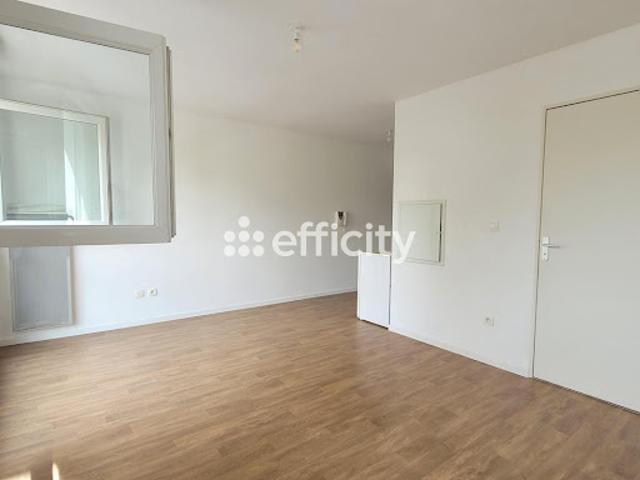 Vente Appartement 1 pièce 24.73 m2 Nantes