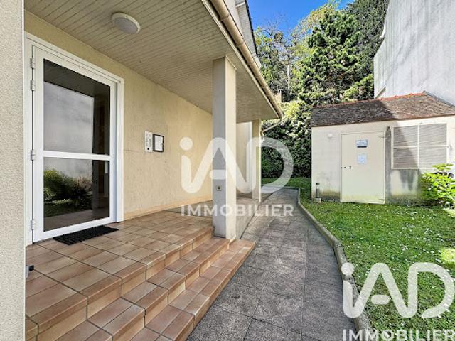 Vente Appartement 1 pièce 25 m2 Corbeil Essonnes