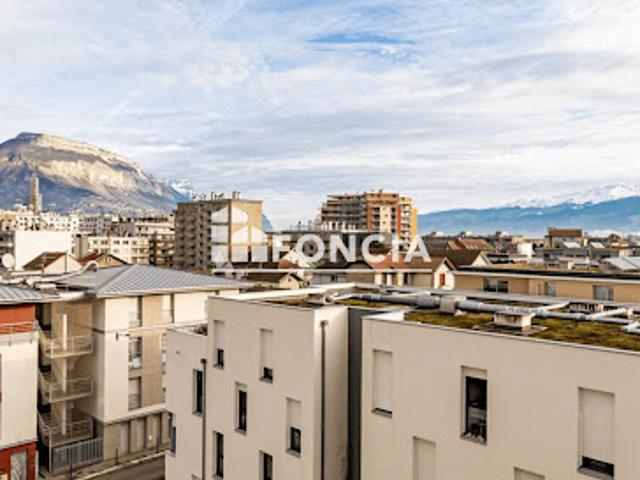Vente Appartement 1 pièce 25 m2 Grenoble