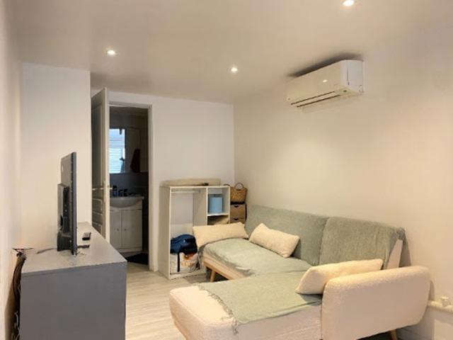 Vente Appartement 1 pièce 25 m2 La Ciotat