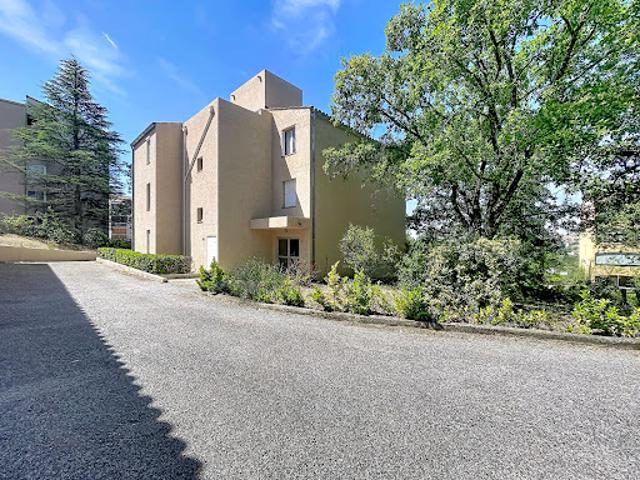 Vente Appartement 1 pièce 25.37 m2 Gréoux les Bains