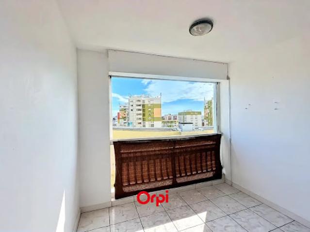 Vente Appartement 1 pièce 25.5 m2 Saint Denis