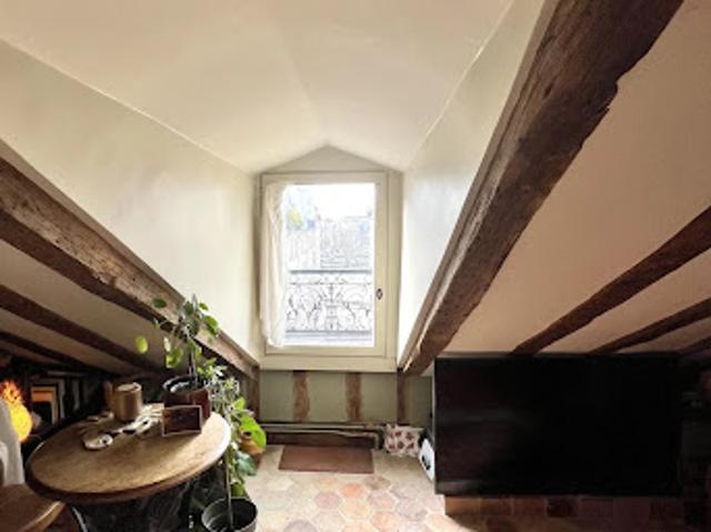 Vente Appartement 1 pièce 25.66 m2 Paris 4ème