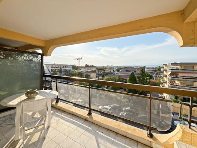 Vente Appartement 1 pièce 25.63 m2 Frejus