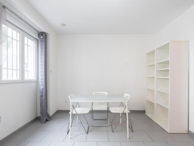 Vente Appartement 1 pièce 26 m2 Marseille 5ème