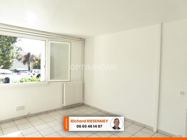 Vente Appartement 1 pièce 26 m2 Bruyeres le chatel