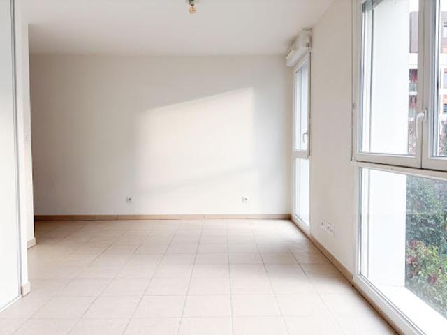 Vente Appartement 1 pièce 26 m2 Lyon 7ème