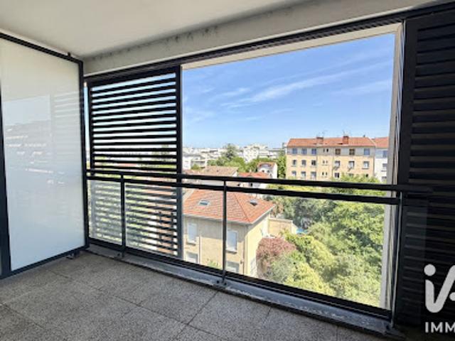 Vente Appartement 1 pièce 26 m2 Lyon 8ème
