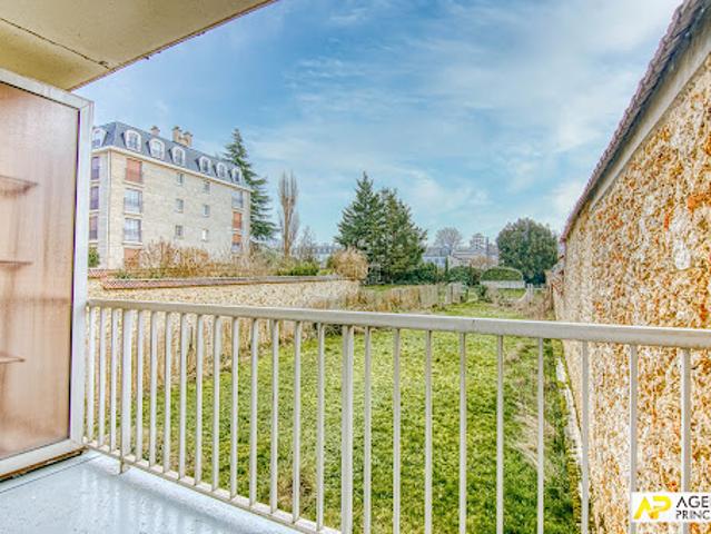 Vente Appartement 1 pièce 26.27 m2 Versailles