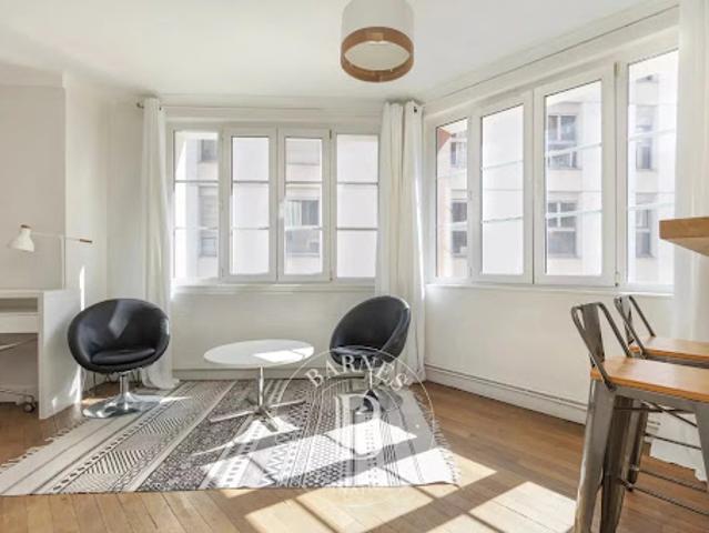 Vente Appartement 1 pièce 26.75 m2 Paris 16ème
