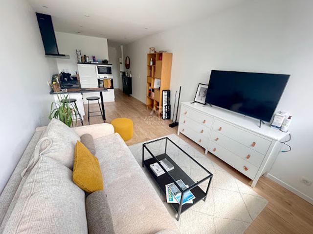 Vente Appartement 1 pièce 26 m2 Poissy