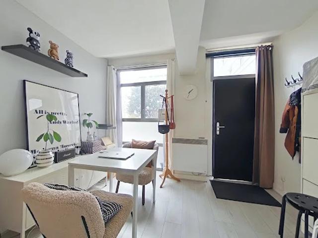Vente Appartement 1 pièce 26.7 m2 Paris 15ème