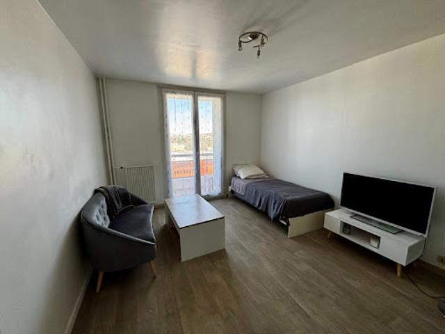 Vente Appartement 1 pièce 27 m2 Aix en Provence