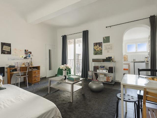Vente Appartement 1 pièce 27 m2 Aix en Provence