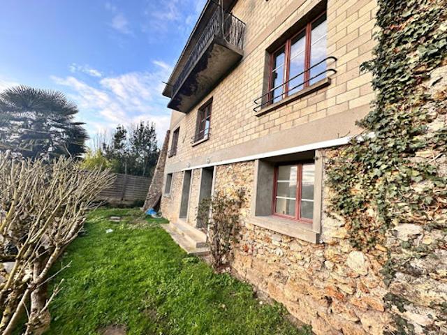 Vente Appartement 1 pièce 27 m2 Buc