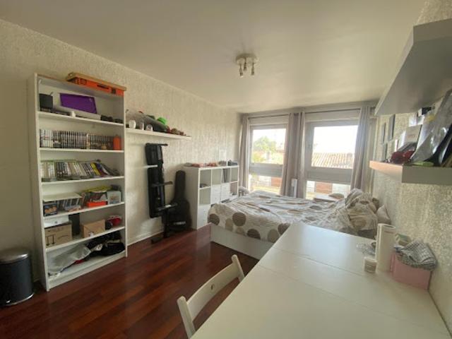 Vente Appartement 1 pièce 27 m2 Bordeaux