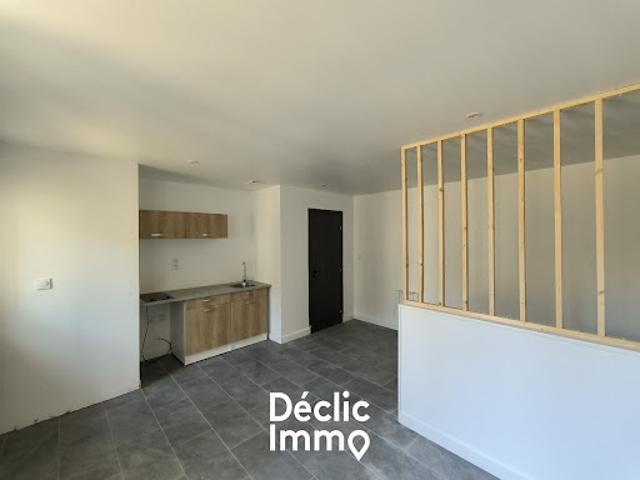 Vente Appartement 1 pièce 27 m2 Celles sur Belle
