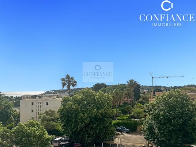 Vente Appartement 1 pièce 27.1 m2 Antibes