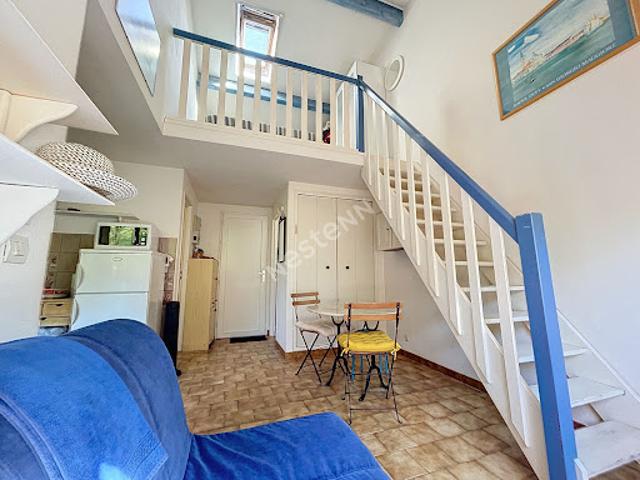 Vente Appartement 1 pièce 27.1 m2 Six Fours les Plages