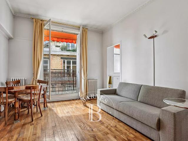 Vente Appartement 1 pièce 27.27 m2 Paris 7ème