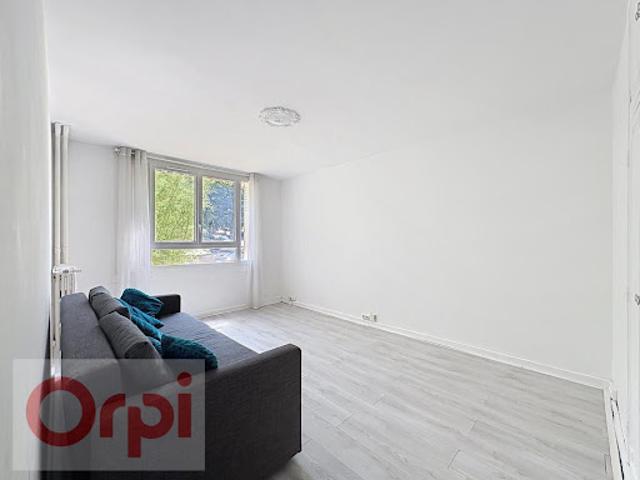 Vente Appartement 1 pièce 27.79 m2 Chatillon