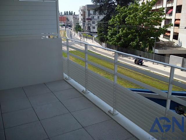 Vente Appartement 1 pièce 27.7 m2 Montpellier