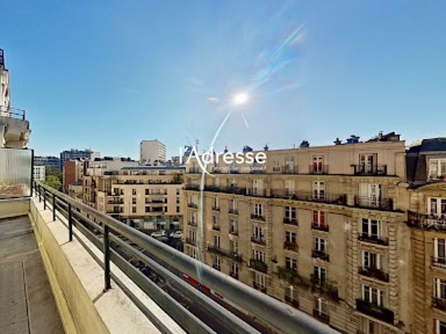 Vente Appartement 1 pièce 27.7 m2 Paris 15ème