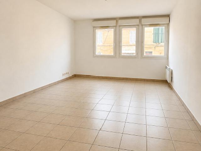 Vente Appartement 1 pièce 28 m2 Marseille 5ème