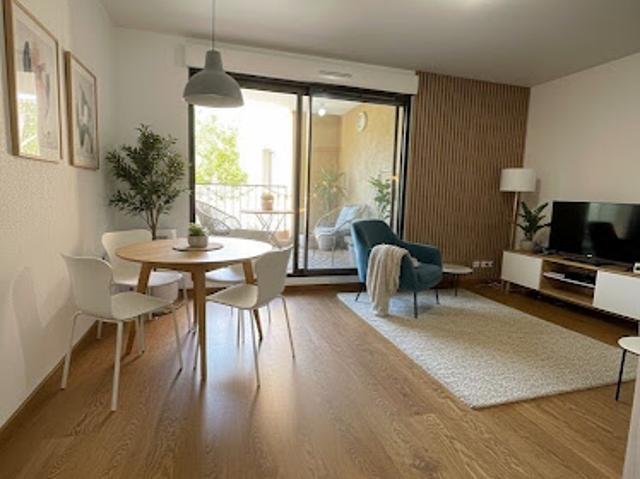 Vente Appartement 1 pièce 28 m2 Aix en Provence