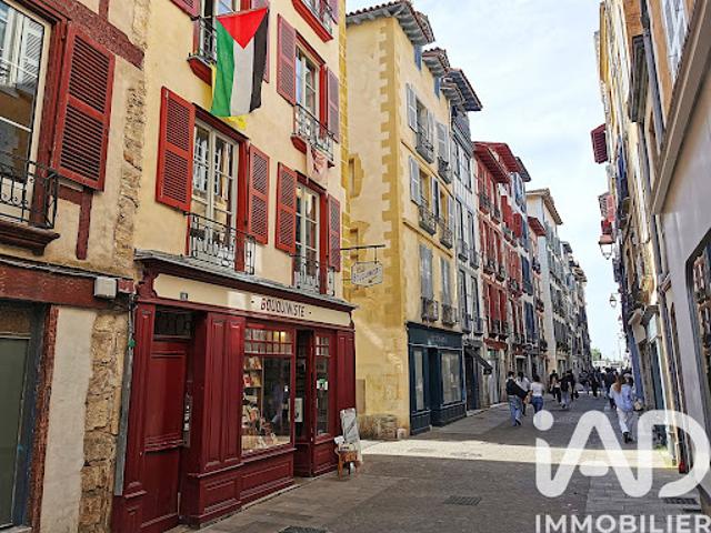 Vente Appartement 1 pièce 28 m2 Bayonne