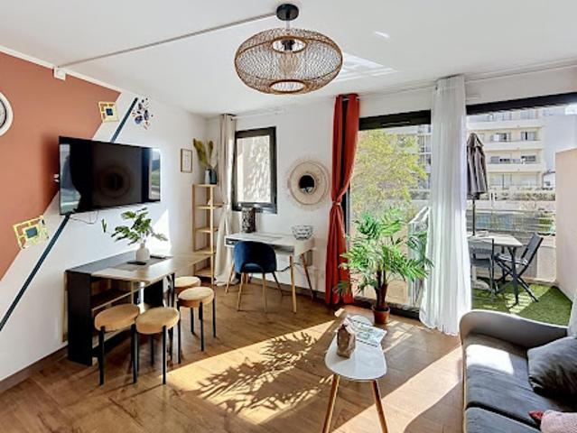 Vente Appartement 1 pièce 28 m2 Cannes
