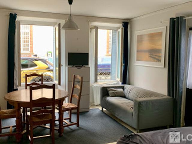 Vente Appartement 1 pièce 28 m2 Fontainebleau